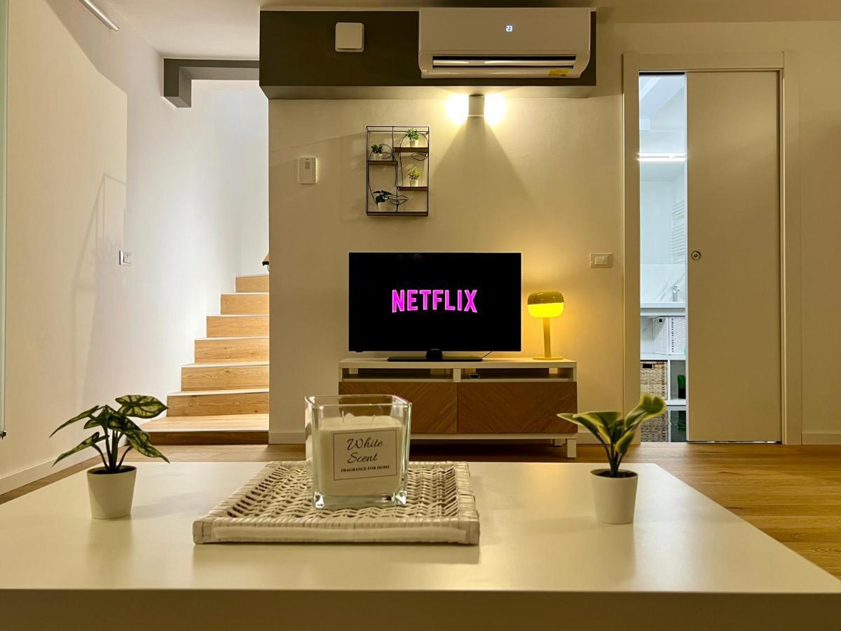 Appartement Central Luxe Haven à Milan Extérieur photo