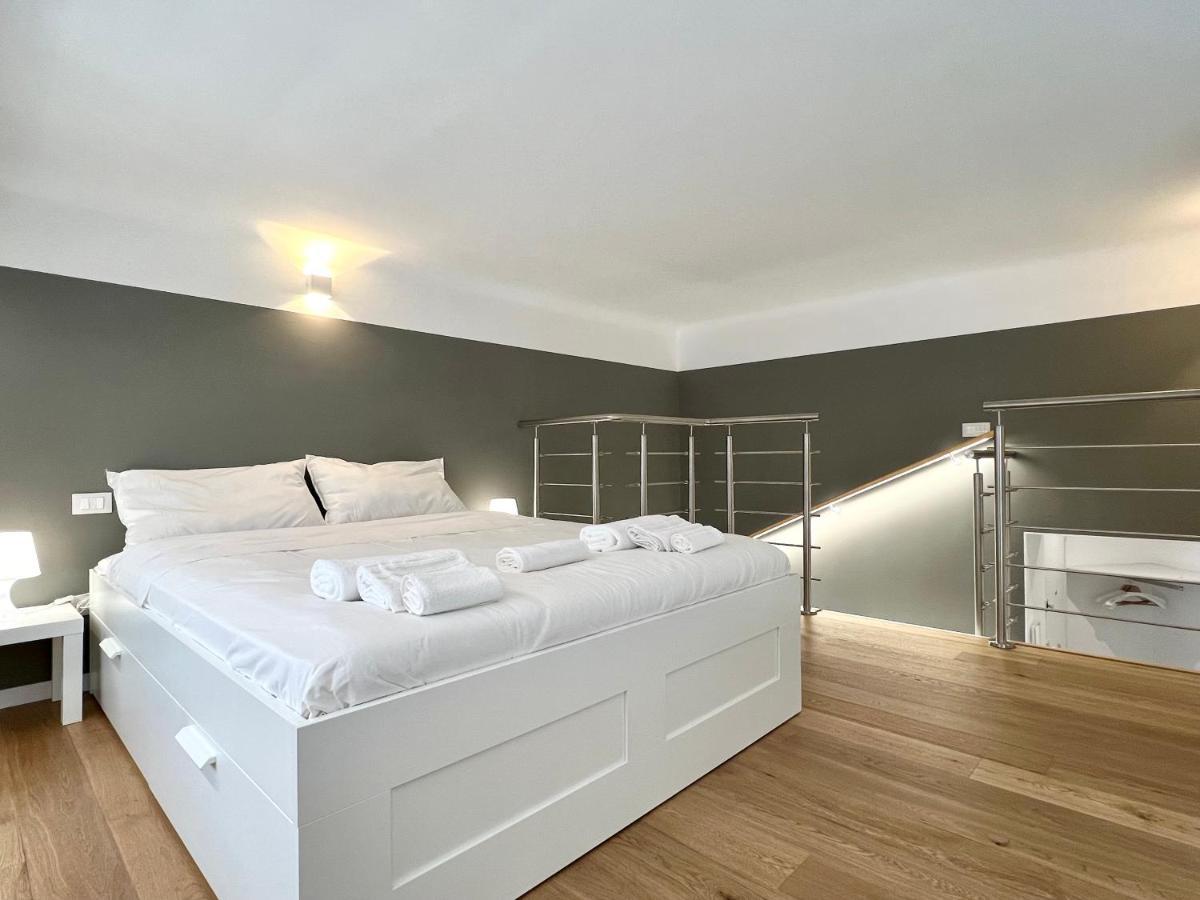 Appartement Central Luxe Haven à Milan Extérieur photo